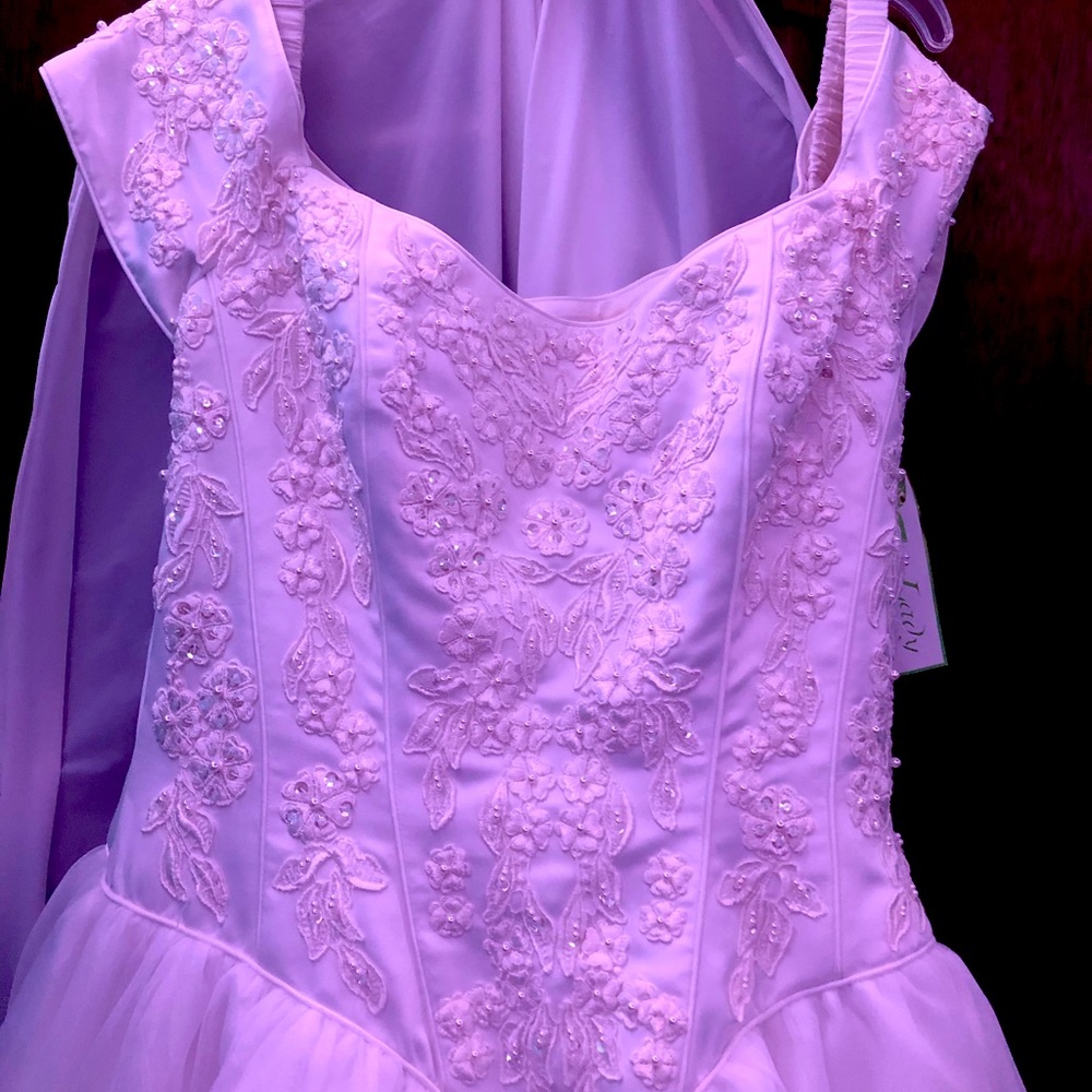 Wedding dress